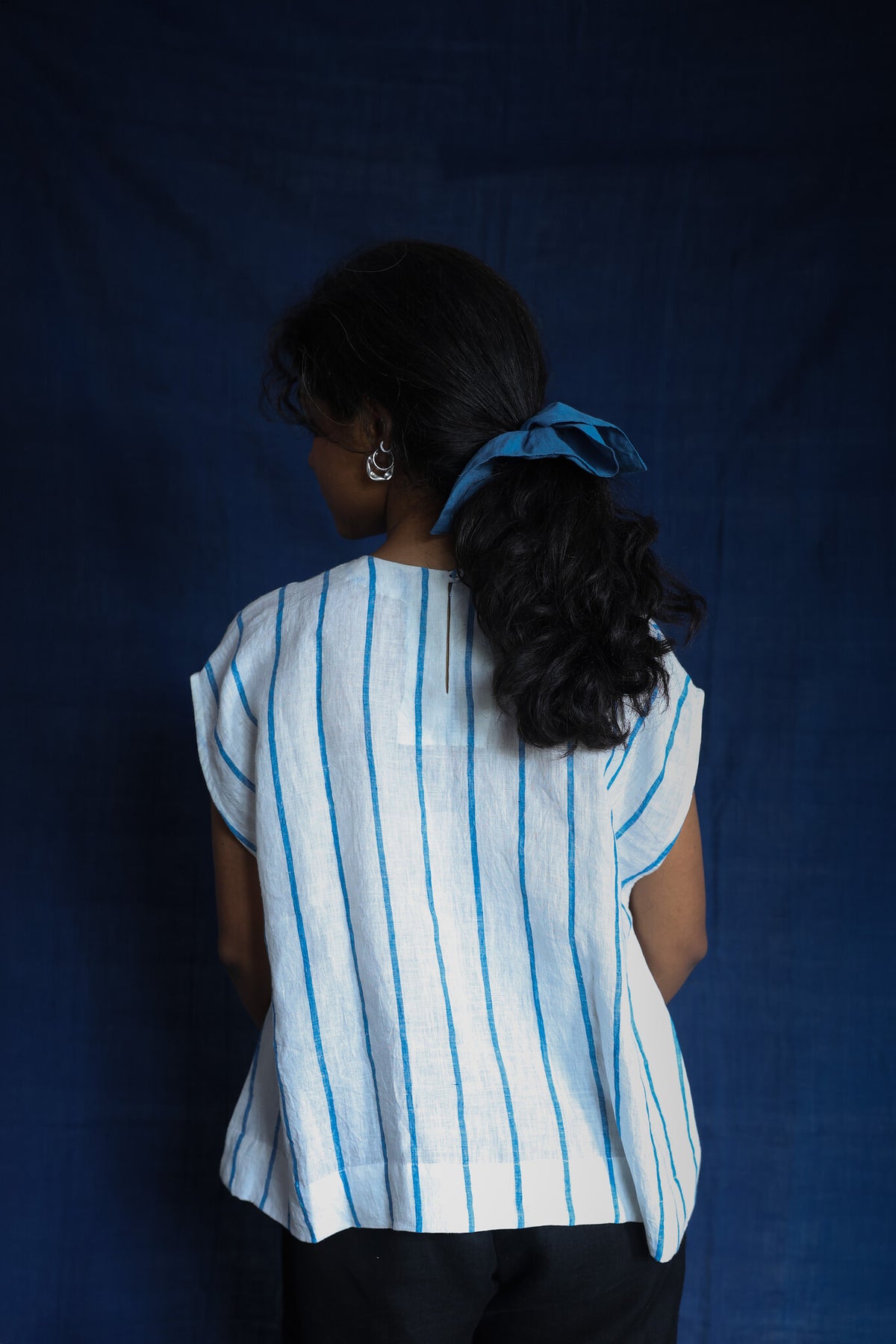 Waves Linen One-size Top, view 2 - handwoven linen by with N.