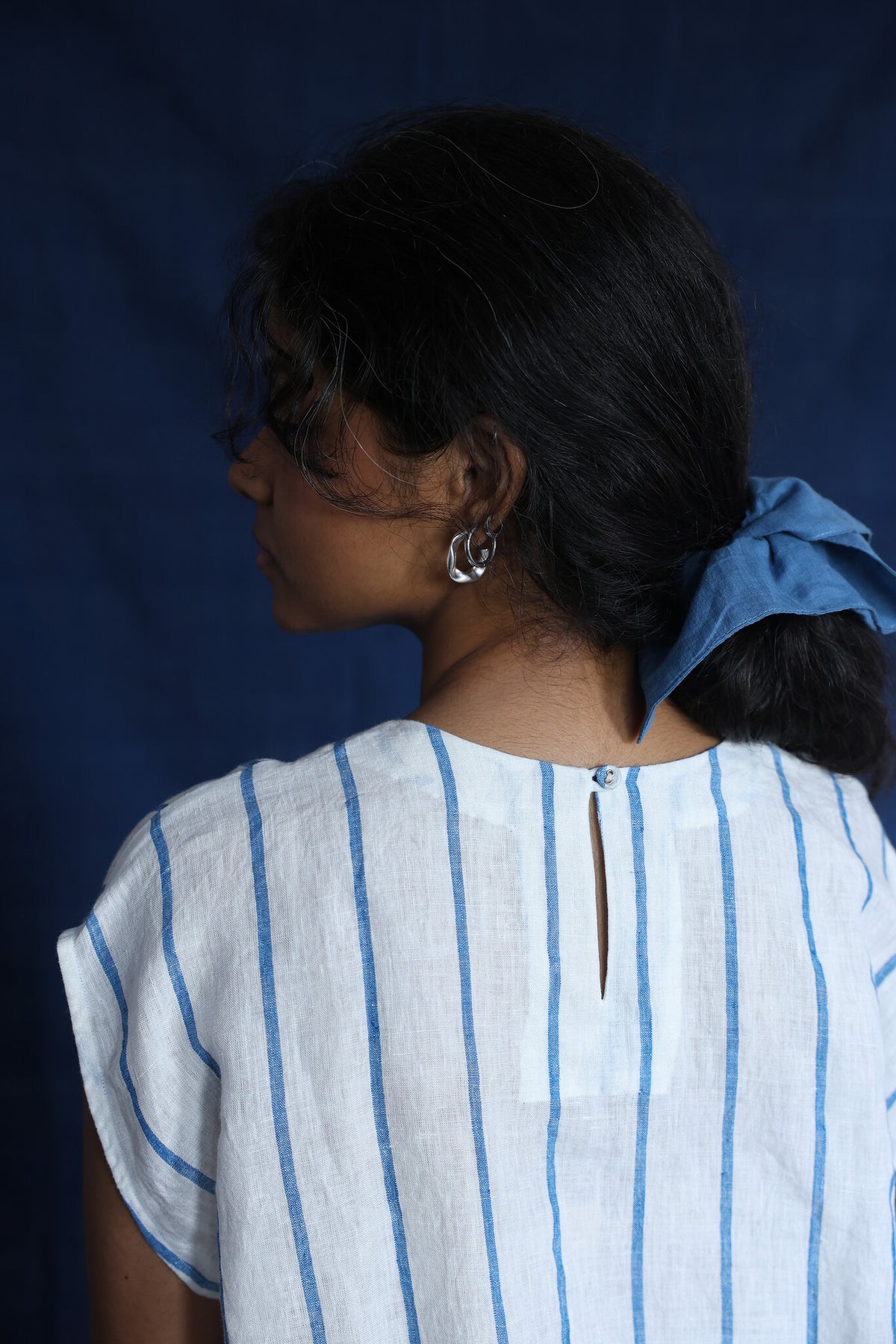 Waves Linen One-size Top, view 3 - handwoven linen by with N.